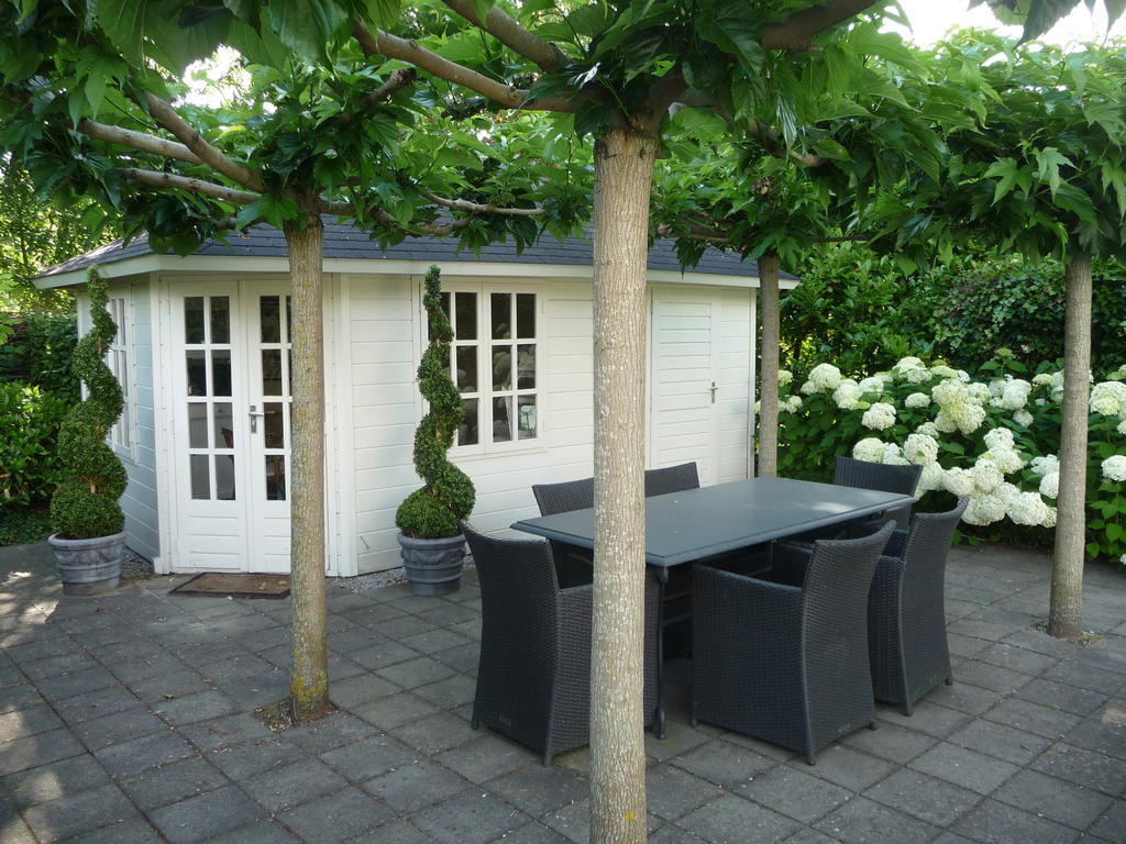 Bed&Breakfast Het Winterkoninkje Zuid-Scharwoude Exterior photo
