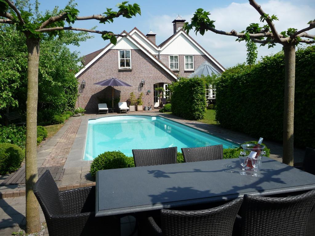 Bed&Breakfast Het Winterkoninkje Zuid-Scharwoude Exterior photo
